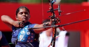 মাত্র ১৭-তেই চিন-দক্ষিণ কোরিয়াকে ঘোল খাইয়ে ইতিহাসে কুমকুম!