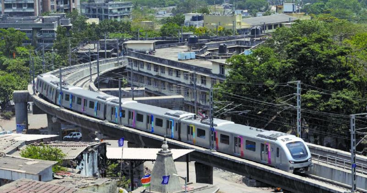 কলকাতার মেট্রো ও বদলে যাওয়া দূরত্ব