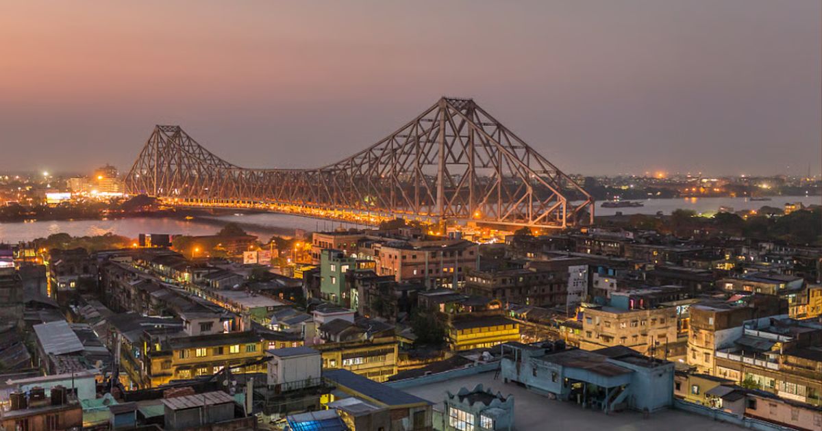 বাইপাস থেকে নিউ টাউন: পার্ক স্ট্রিট ছাড়িয়ে কোথায় জাগছে শহর?